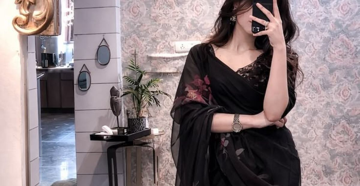 saree-captions-for-instagram